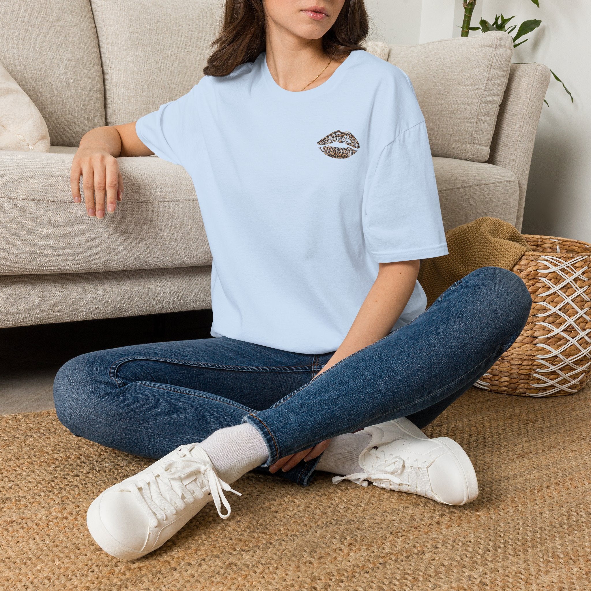Leopard Kiss T-Shirt — Small Glam Lip Print Tee