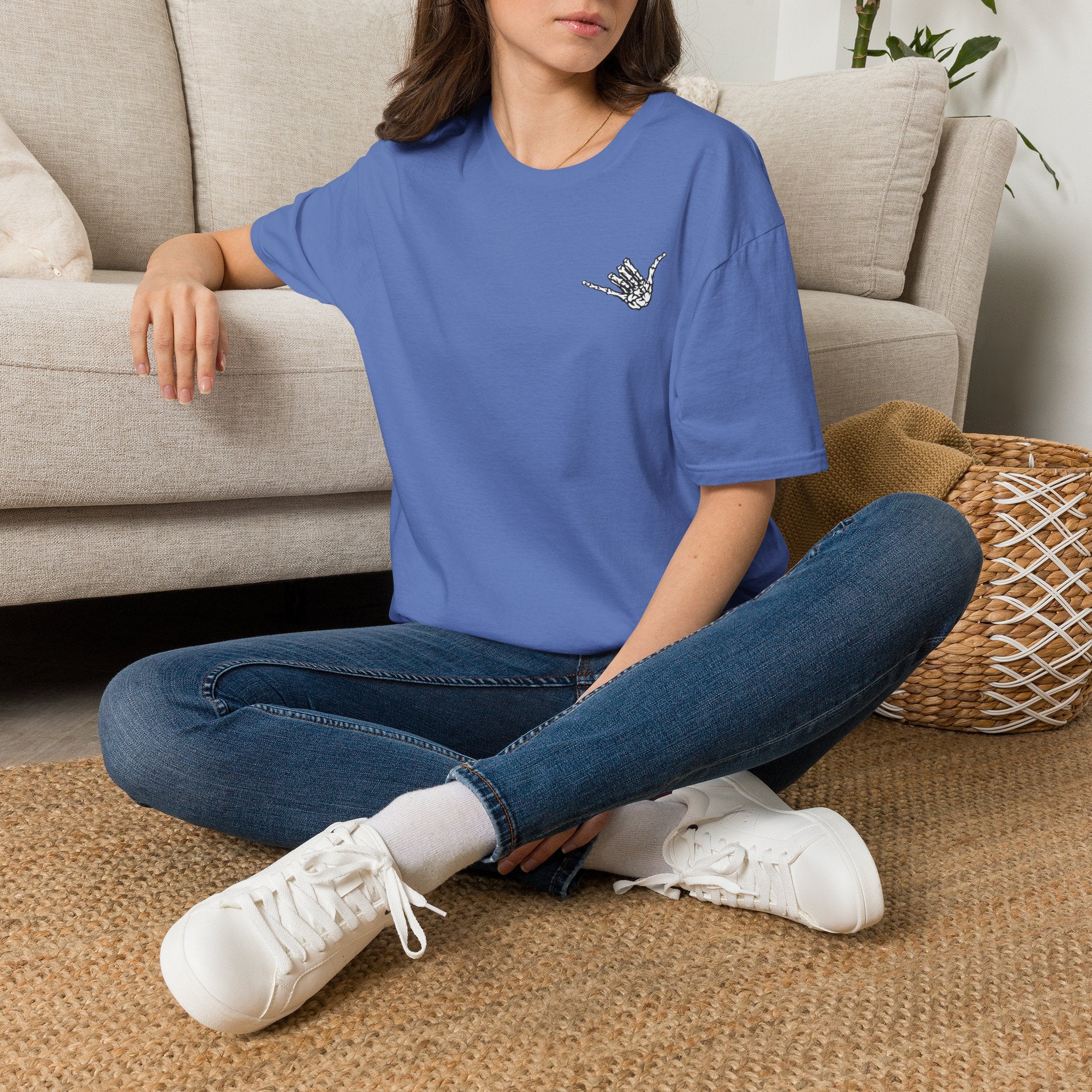 Shaka Skeleton Graphic T‑Shirt — Minimal Surf Hand Sign Tee