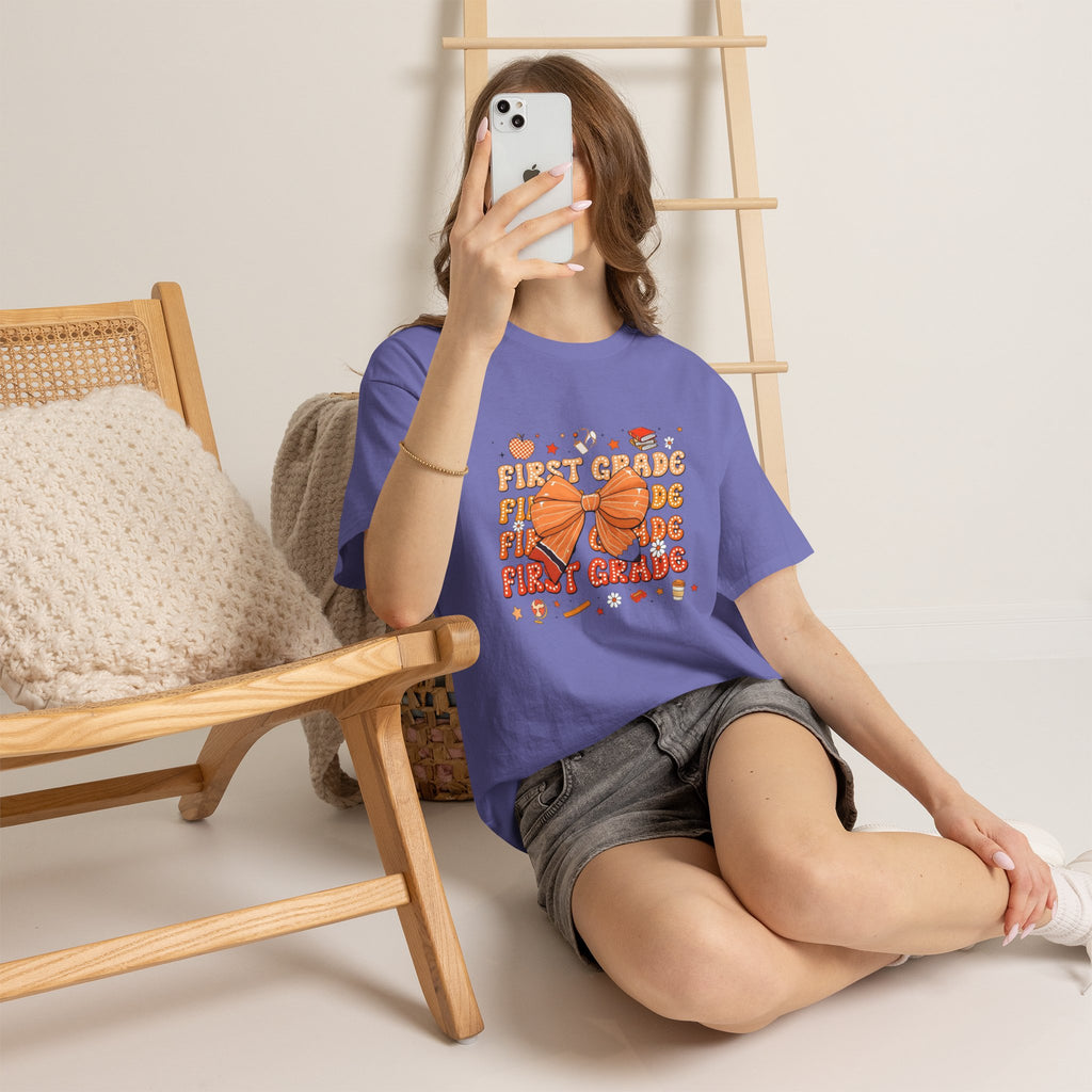 First Grade Bow T‑Shirt – Cute Back‑to‑School Teacher & Student Tee